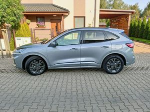 Ford Kuga III 2.5 FHEV FWD ST-Line X 2021