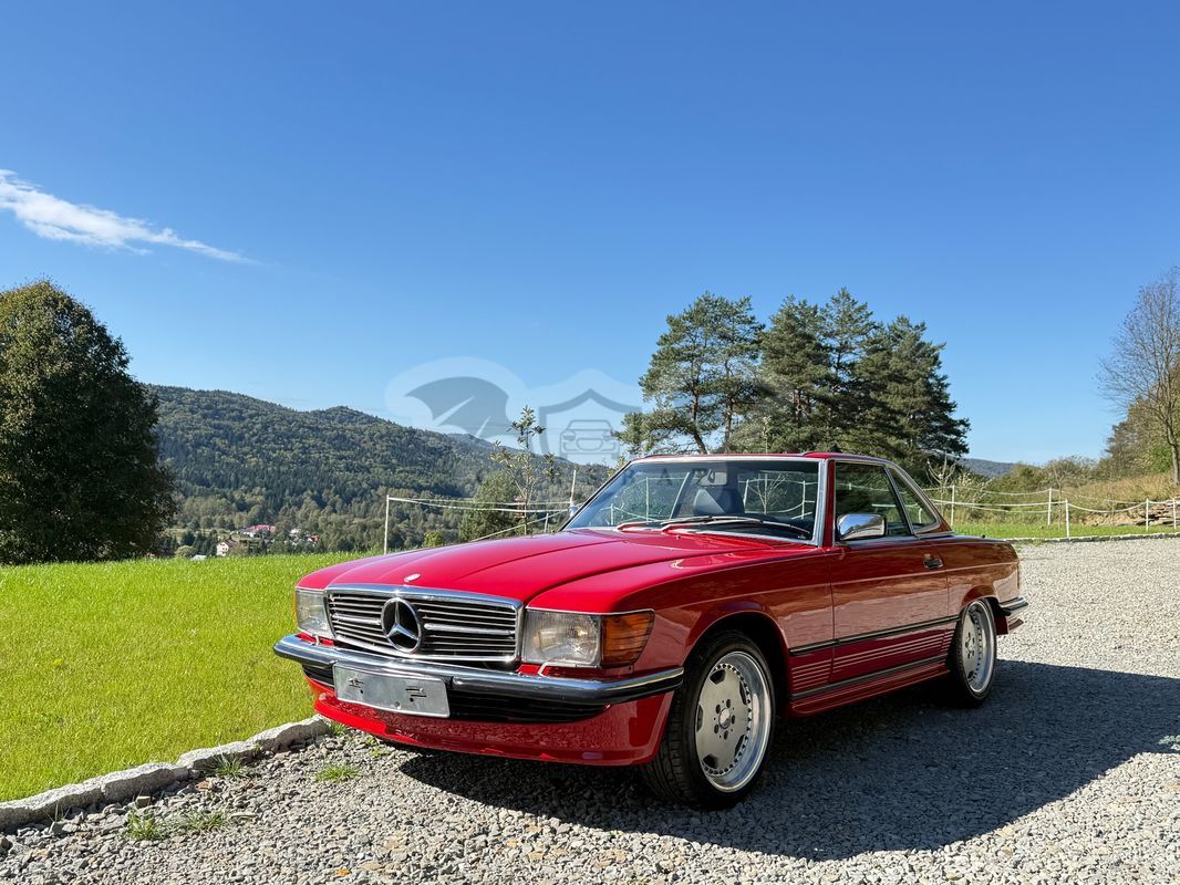 Mercedes-Benz SL R107 1986
