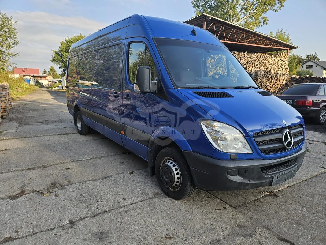 Mercedes-Benz Sprinter 2012
