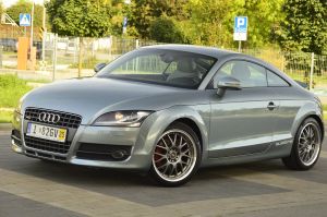 Audi TT 8J 2.0 TFSI quattro S tronic 2008