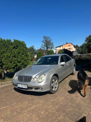 Mercedes-Benz E W211 2003