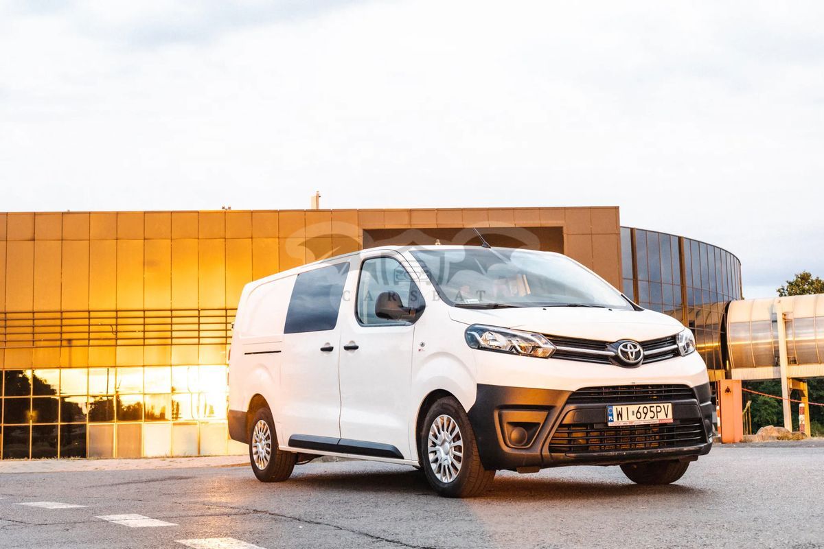 Toyota ProAce 2.0 D-4D Long 3,1t Active (bryg.) 2021