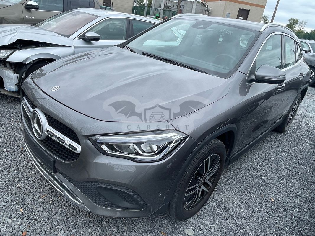Mercedes-Benz GLA 2025