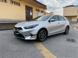 Kia Ceed III 1.0 T-GDI Business Line 2022