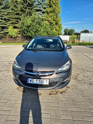 Opel Astra J IV 1.7 CDTI Cosmo 2012