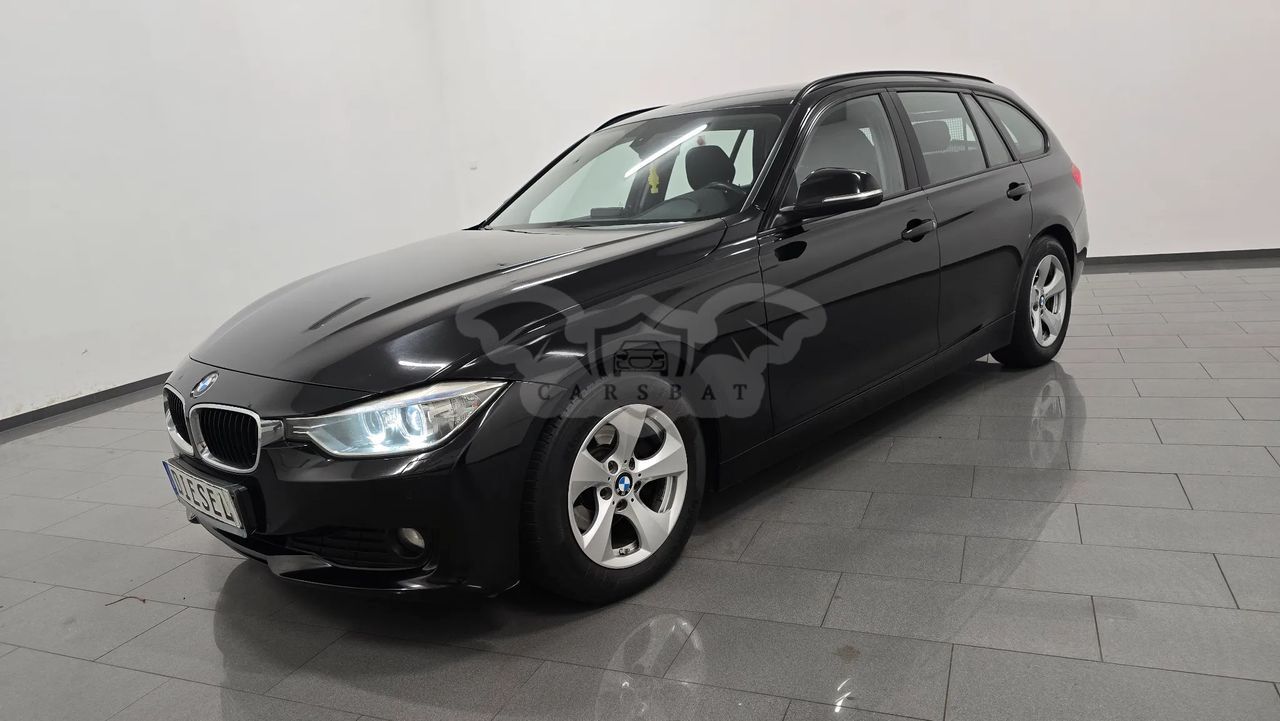 BMW 3 Series F30/F31 320d Efficient Dynamics Luxury Line 2015