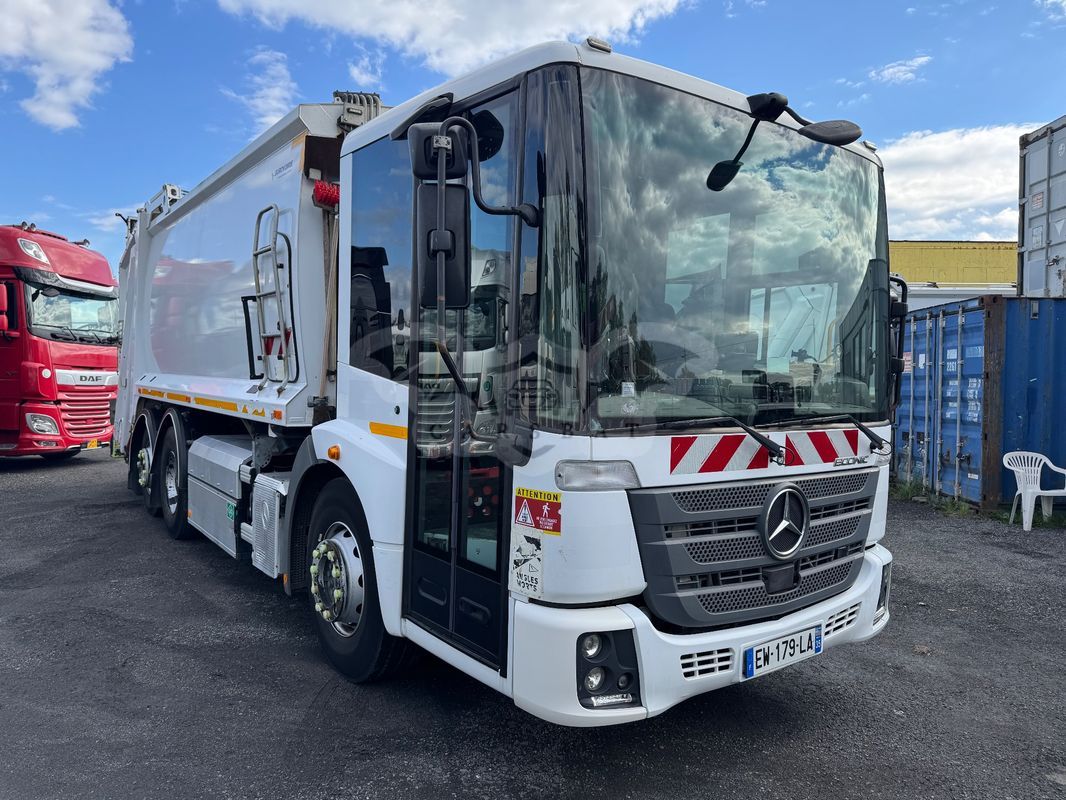 Mercedes-Benz Econic 2018