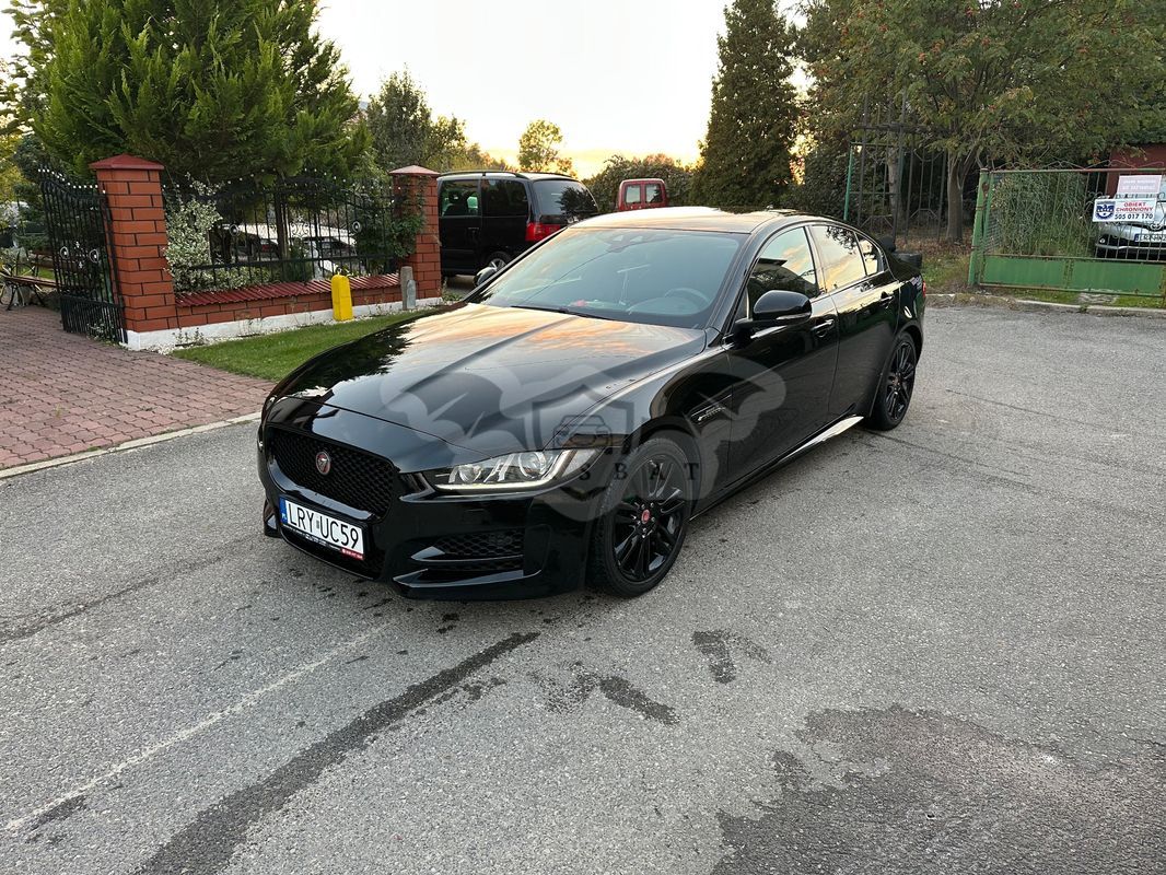 Jaguar XE 2.0 D R-Sport 2015