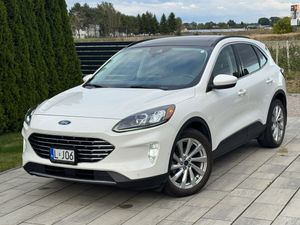 Ford Kuga III 2.5 FHEV FWD Titanium eCVT 2021