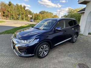 Mitsubishi Outlander III 2.0 Intense + Navi 4WD CVT 2019