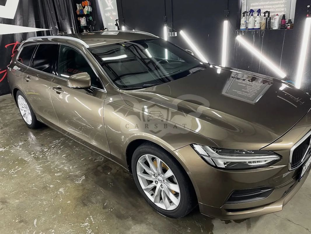 Volvo V90 D3 Momentum Pro 2017