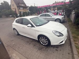 Alfa Romeo Giulietta 1.4 TB MultiAir Distinctive 2011