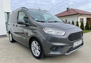 Ford Tourneo Courier 1.0 EcoBoost Titanium 2018