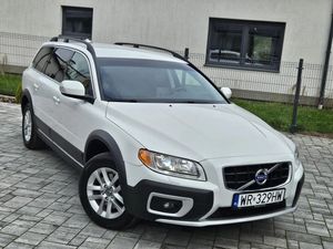 Volvo XC70 D5 AWD Summum 2011