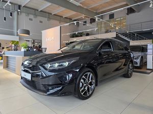 Kia Ceed III 1.5 T-GDI Tribute 2025
