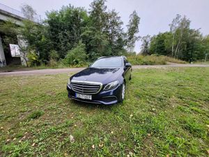 Mercedes-Benz E W213 220 d T 9G-TRONIC 2017