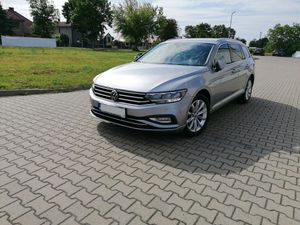 Volkswagen Passat B8 2.0 TDI EVO Elegance DSG 2022
