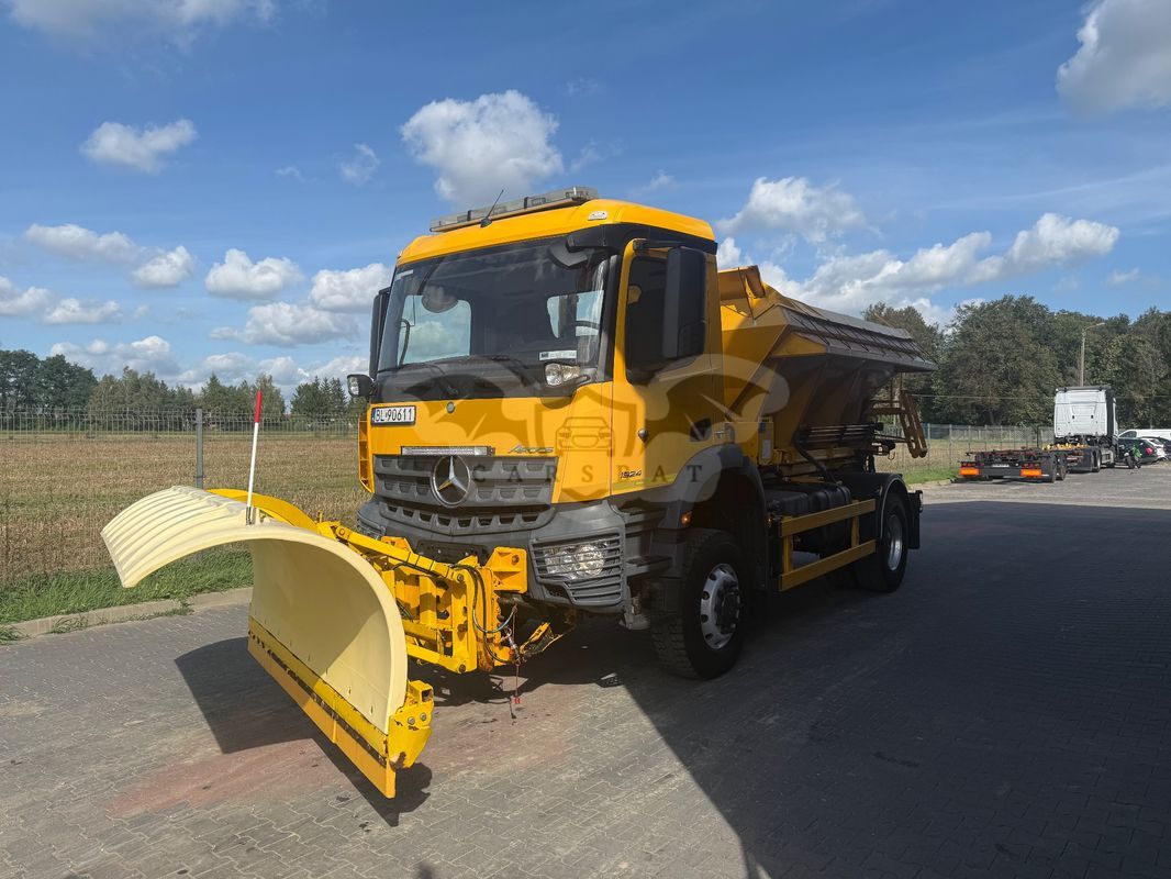 Mercedes-Benz Arocs 2016