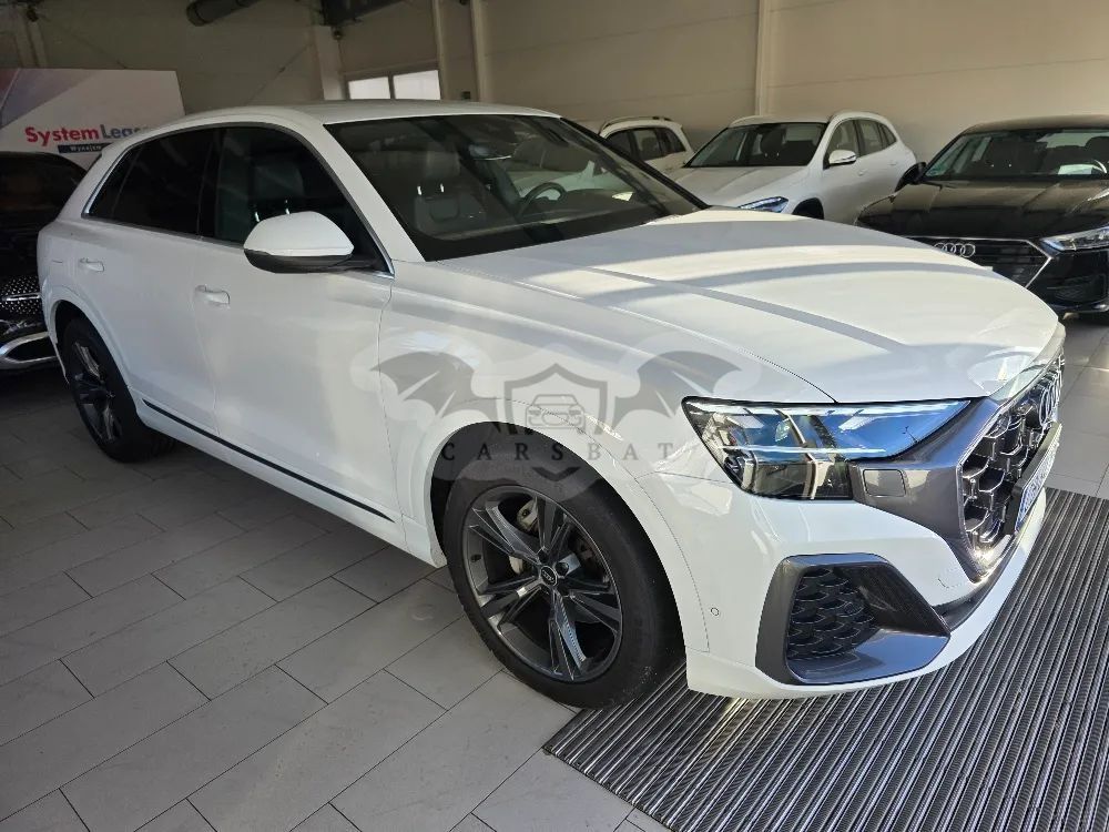 Audi Q8 2023