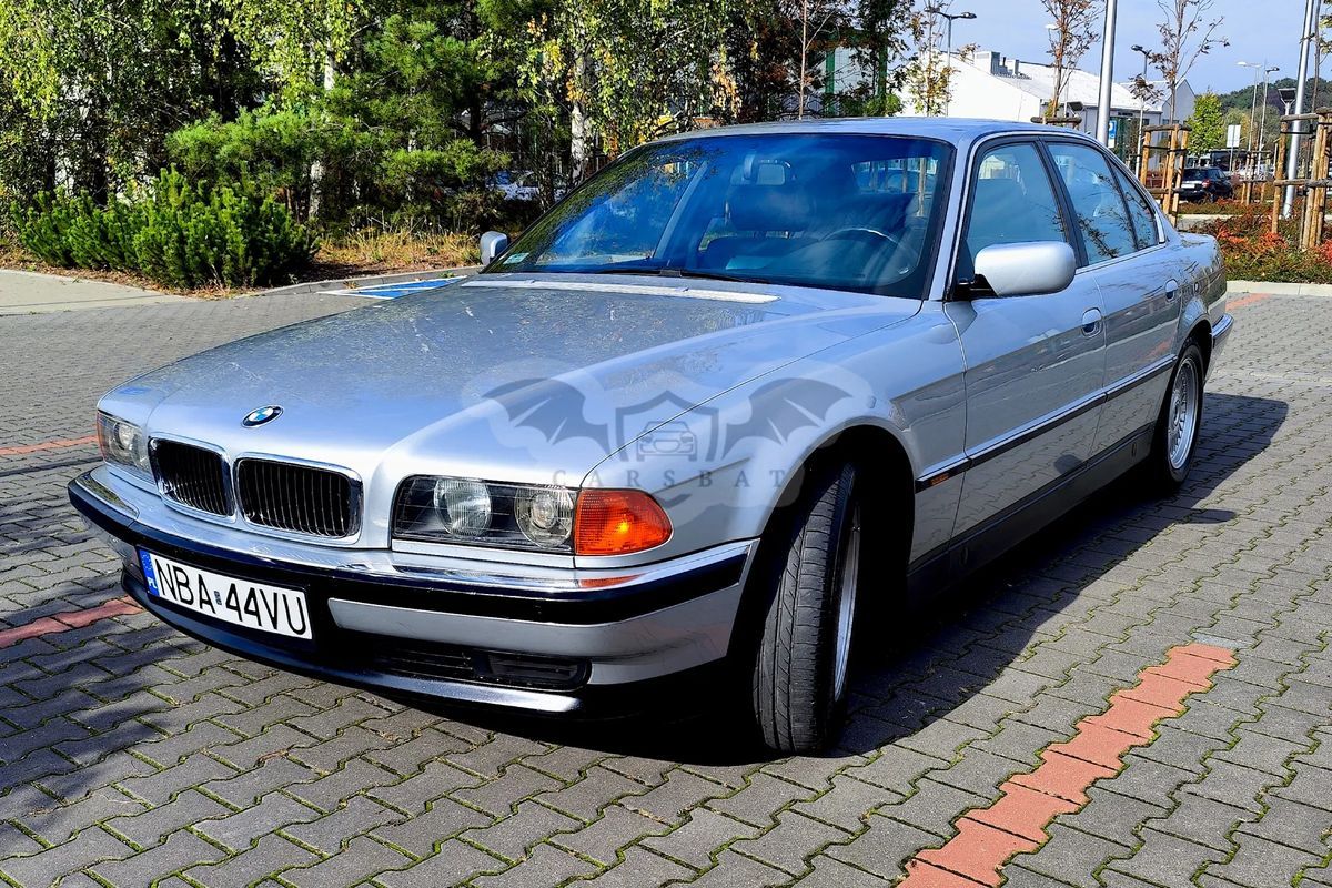 BMW 7 Series E38 740i V8 1995