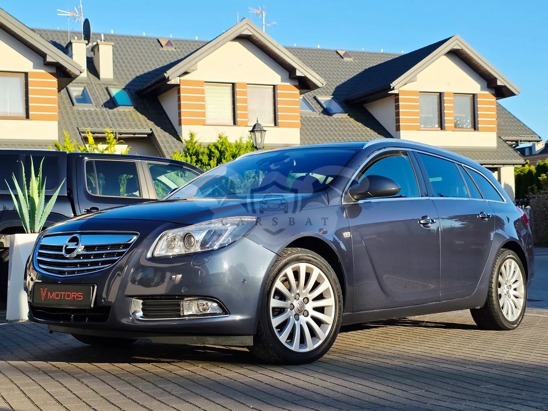 Opel Insignia A 2.0 CDTI Sports Tourer Automatik Cosmo 2012
