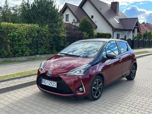 Toyota Yaris III Hybrid 100 Selection Platinum 2018