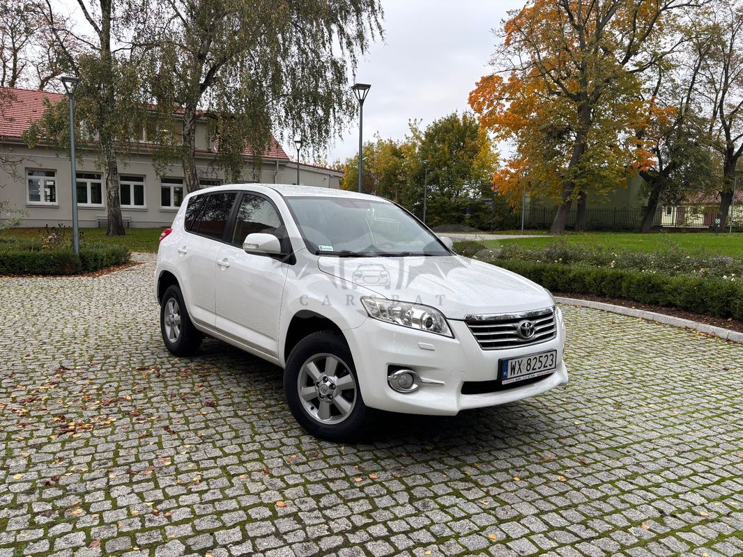 Toyota Rav4 III 2012