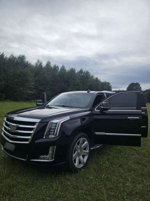 Cadillac Escalade 6.2 V8 ESV Premium 2019