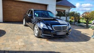 Mercedes-Benz E W212/W207 300 T CDI DPF BlueEFFICIENCY 7G-TRONIC Avantgarde 2012