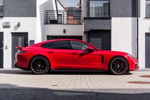 Porsche Panamera GTS 2020