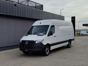 Mercedes-Benz Sprinter 2025