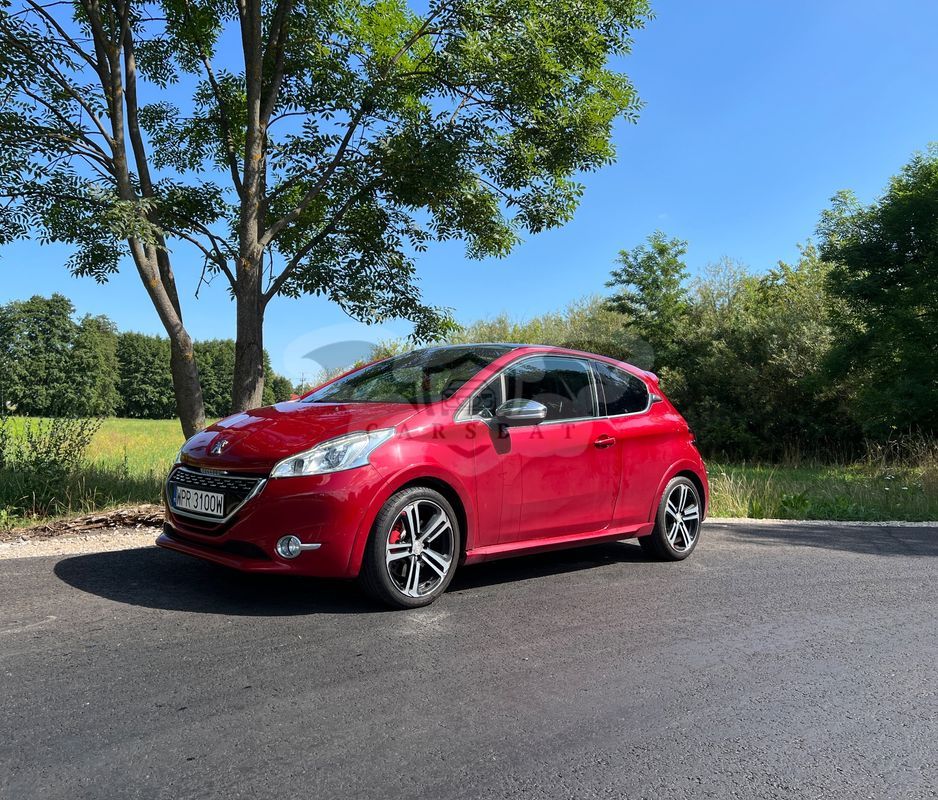 Peugeot 208 I 1.6 THP GTi 2013