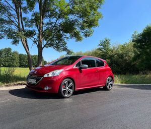 Peugeot 208 I 1.6 THP GTi 2013