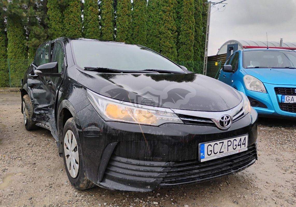Toyota Corolla Seria E16 2019