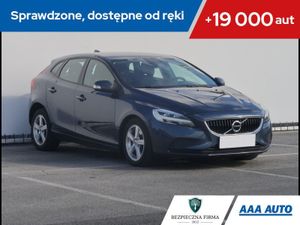 Volvo V40 II 2017