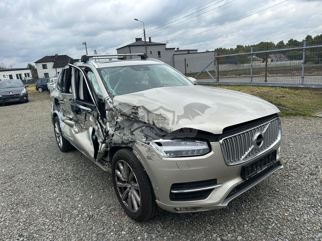 Volvo XC90 II B5 D AWD Geartronic Momentum Pro 2017