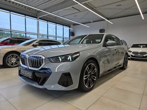BMW 5 Series G60 2024