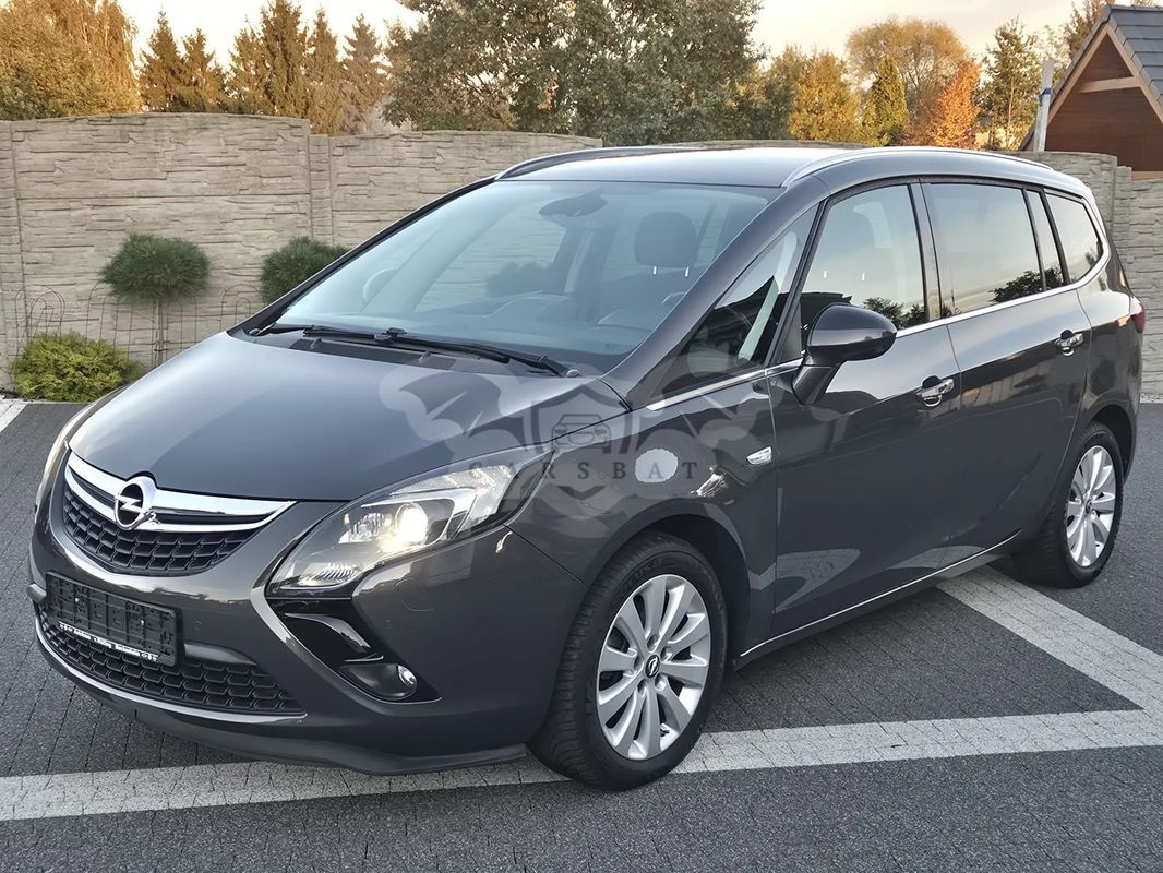 Opel Zafira C Tourer 1.4 Turbo Innovation 2013