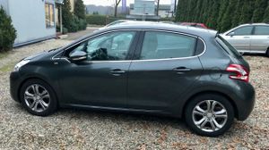 Peugeot 208 I 2014
