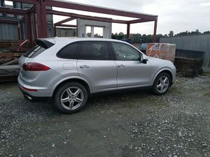 Porsche Cayenne II Platinum Edition 2016