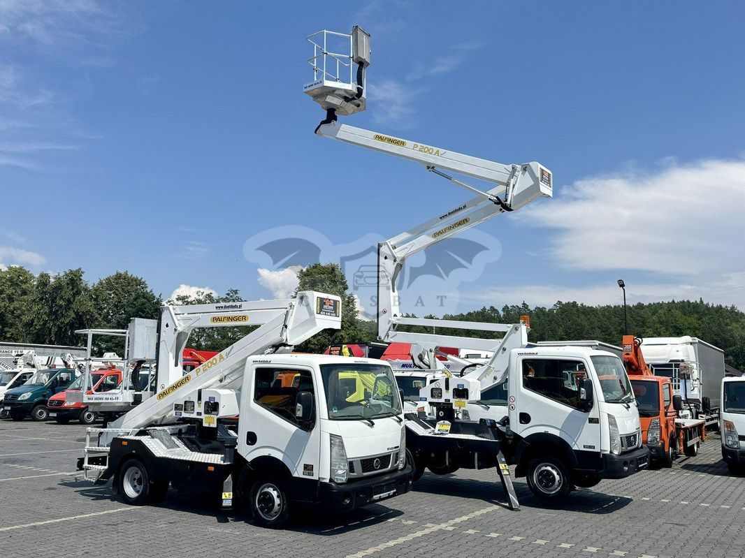 Nissan Cabstar 2014