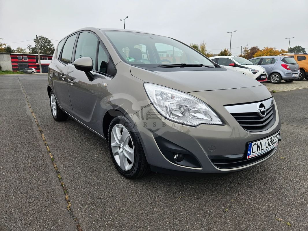 Opel Meriva II 1.4 Design Edition 2011