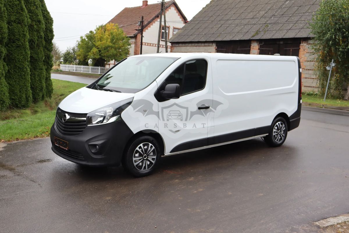 Opel Vivaro 2016