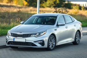 Kia Optima IV ver-2-0-tdi-quattro-s-tronic 2019