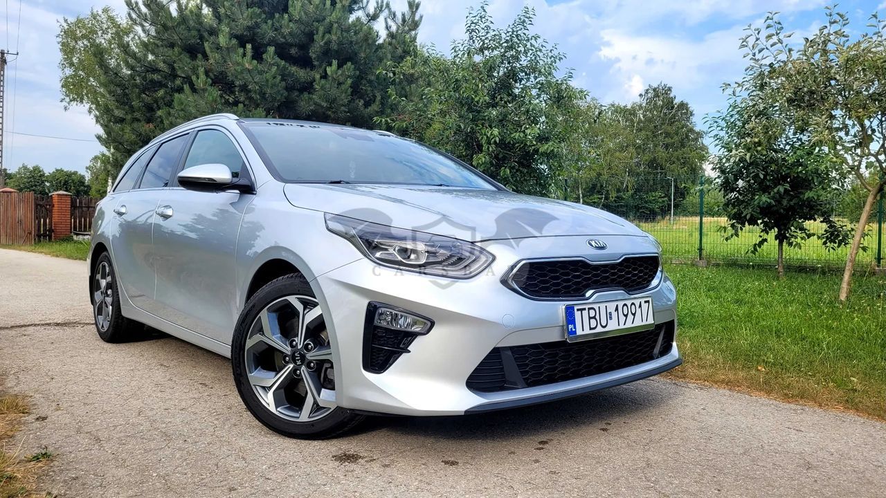 Kia Ceed III 1.5 T-GDI L Business Line 2021