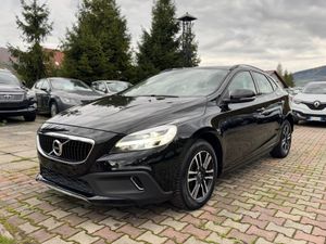 Volvo V40 2019