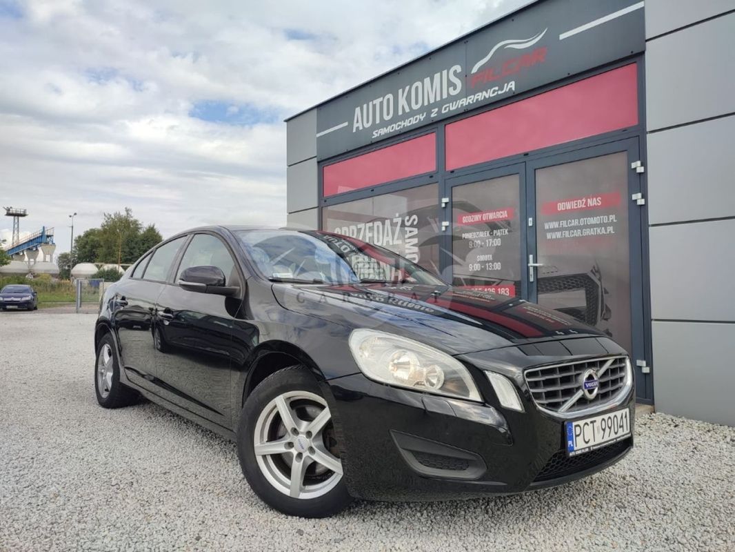 Volvo S60 II 2011