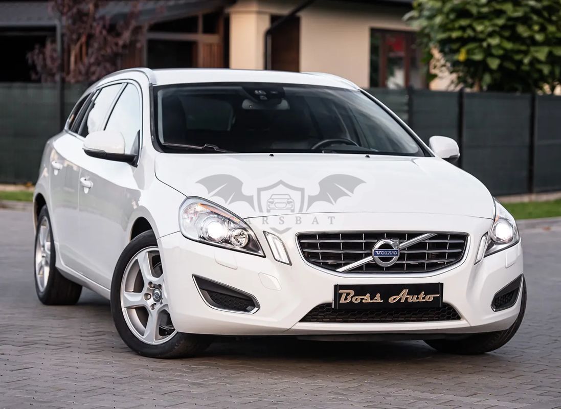 Volvo V60 I D3 Geartronic Summum 2012