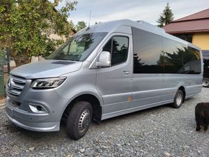 Mercedes-Benz Sprinter 2025