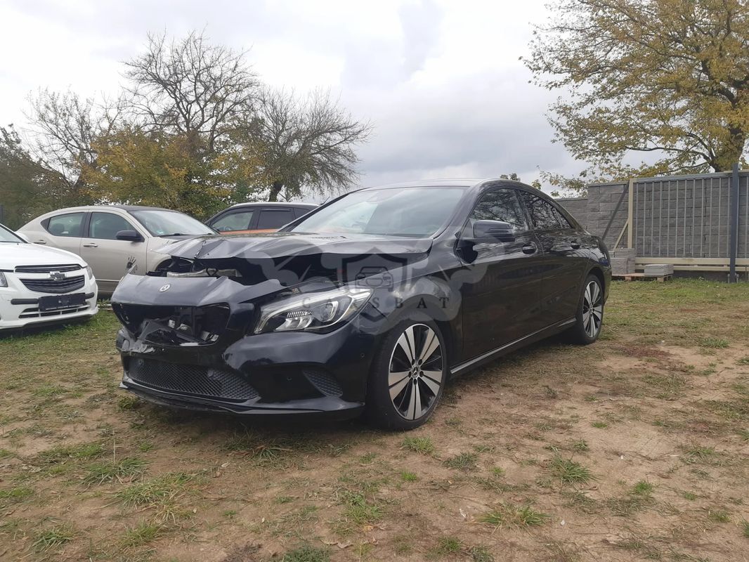 Mercedes-Benz CLA I 180 Peak Edition 2017